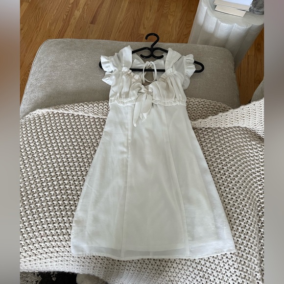 Size S worn twice white mini dress! - Picture 2 of 3
